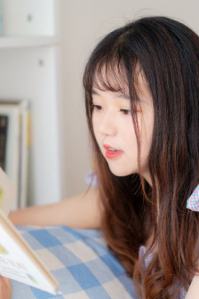 女性开裆裤无遮挡